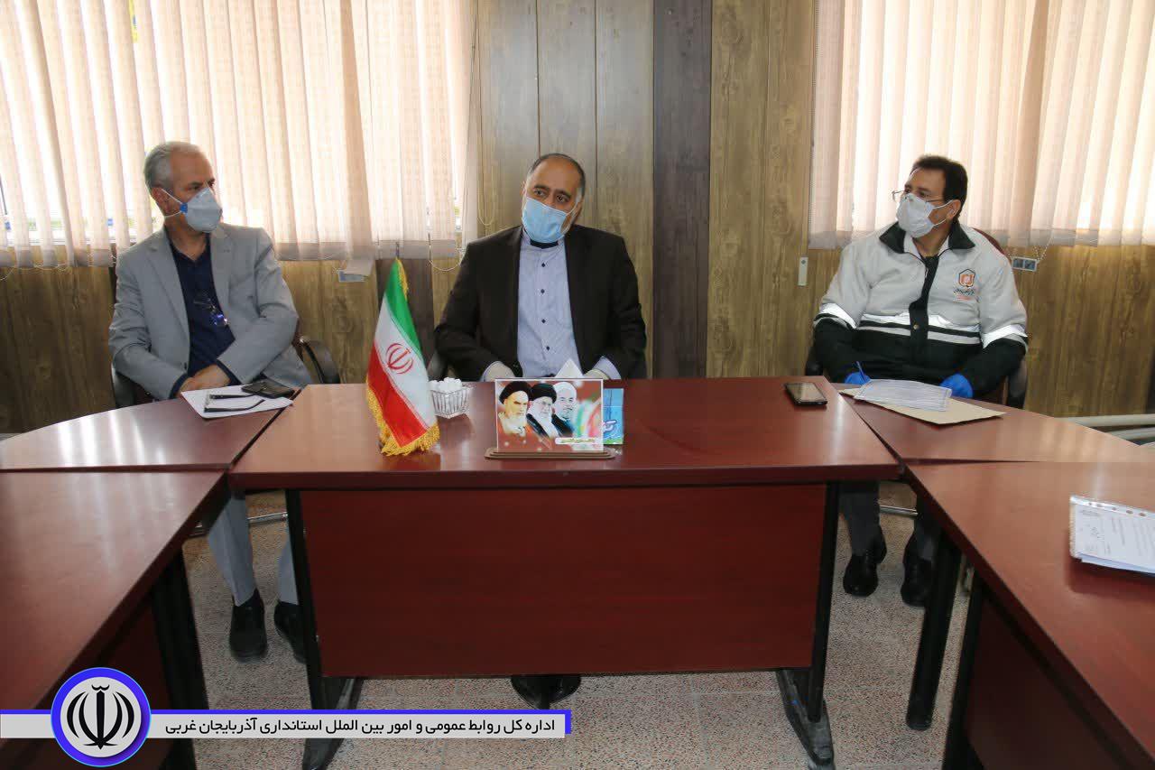 بازدید فرماندار شهرستان خوی از مناطق زلزله زده بخش قطور