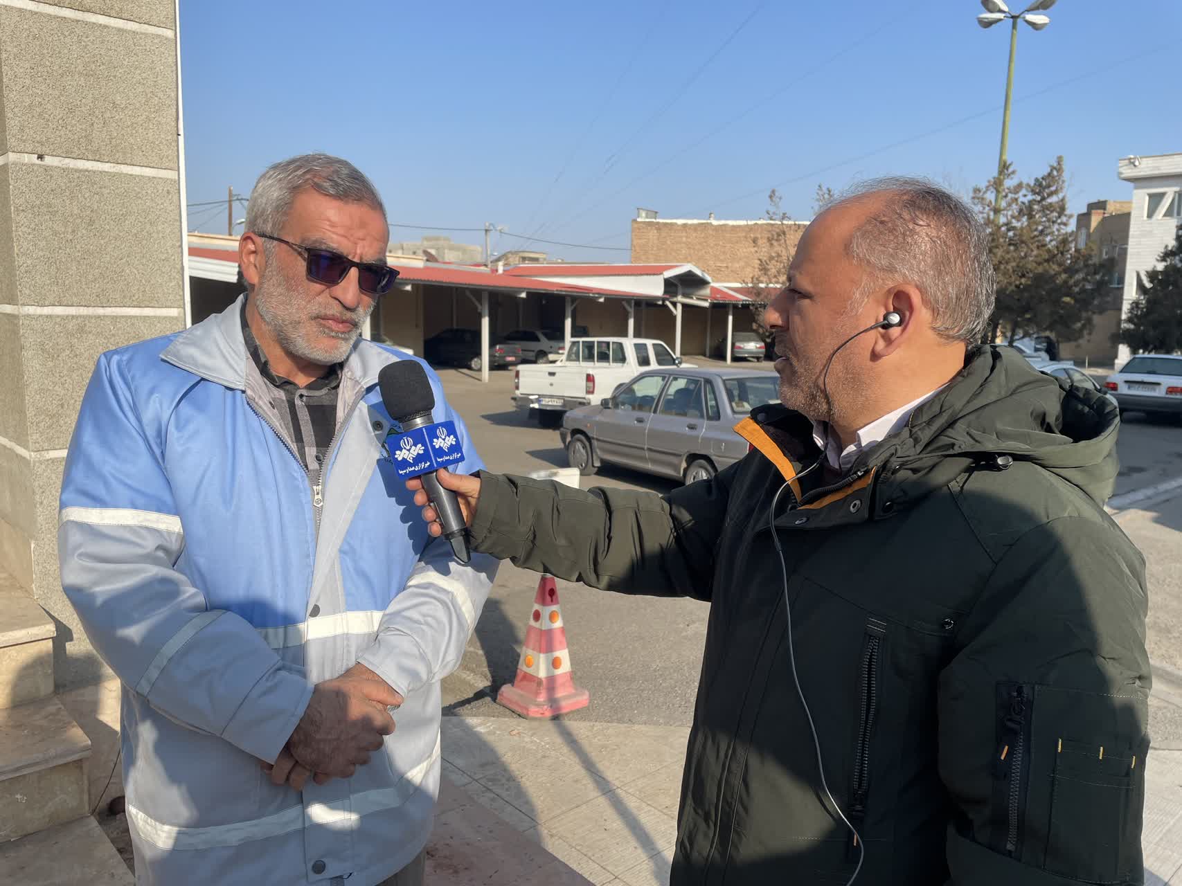توزیع یک هزار و 800 تخته چادربین زلزله زدگان خوی