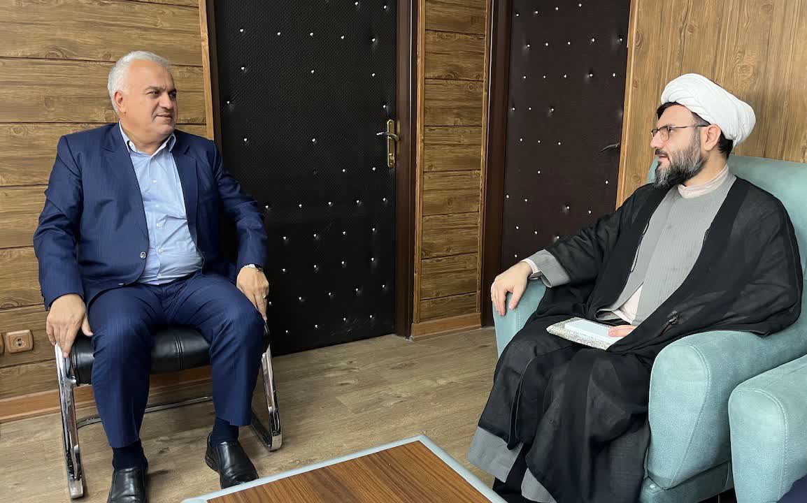 دیدار مدیر مؤسسه مهد قرآن کریم مأوا شهرستان خوی با معاون استاندار و فرماندار ویژه شهرستان خوی برگزار شد.