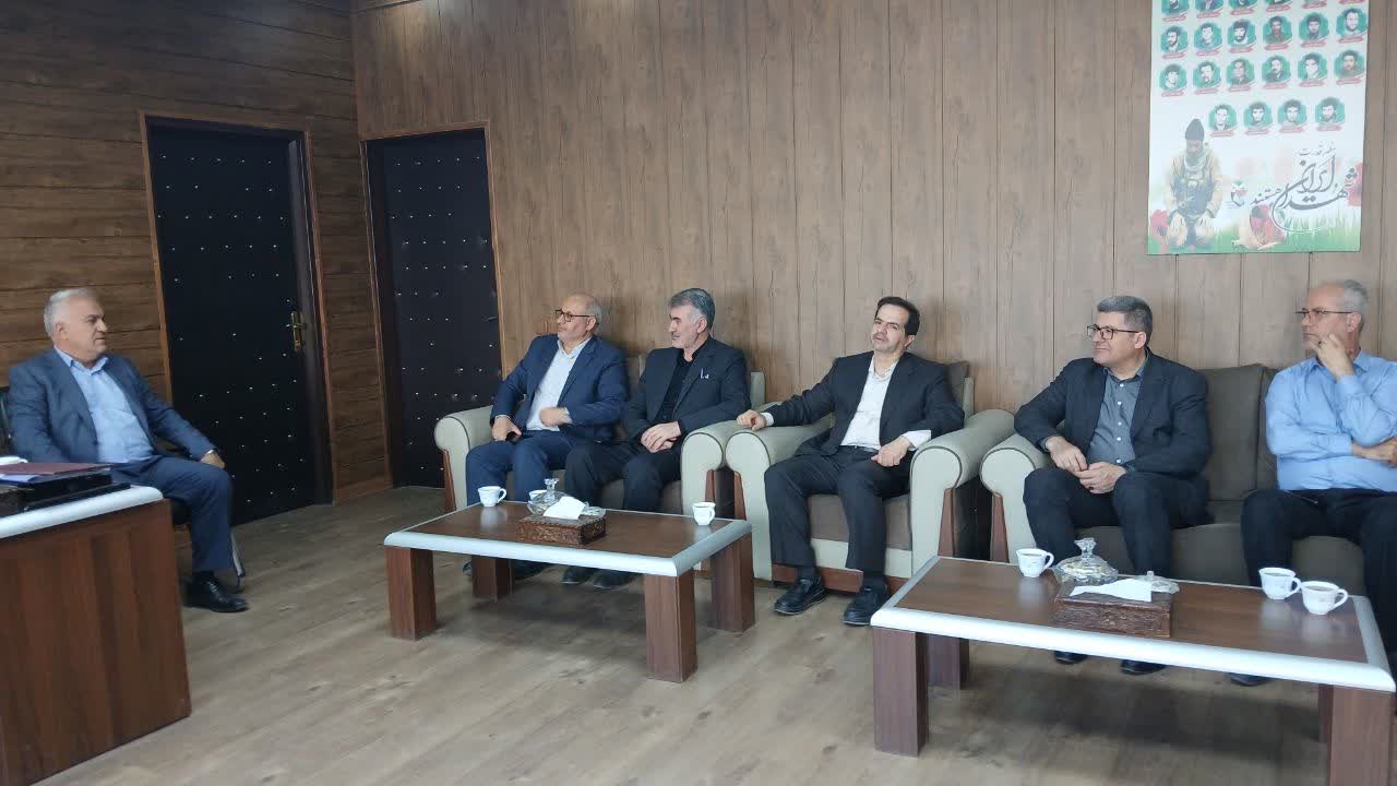 دیدار مدیرکل کمیته امداد امام خمینی (ره) آذربایجانغربی با سرپرست فرمانداری خوی