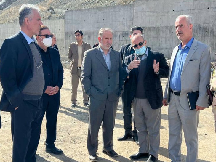 بازدید سرپرست فرمانداری ویژه شهرستان خوی از پایانه مرزی رازی