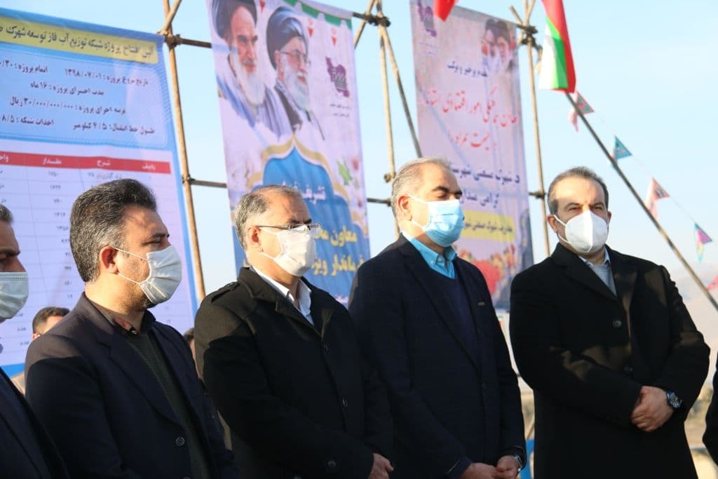 بمناسبت نهمین روز از دهه مبارکه فجر: بهره برداری از چندین طرح عمرانی و خدماتی با حضور معاون هماهنگی امور اقتصادی استاندار آذربایجان غربی و فرماندار ویژه شهرستان خوی بمناسبت دهه مبارک فجر