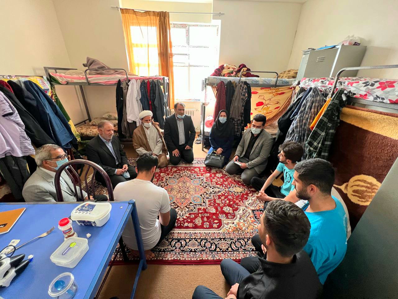 بازدید فرماندار شهرستان خوی از خوابگاه دانشجویی دانشکده پرستاری خوی