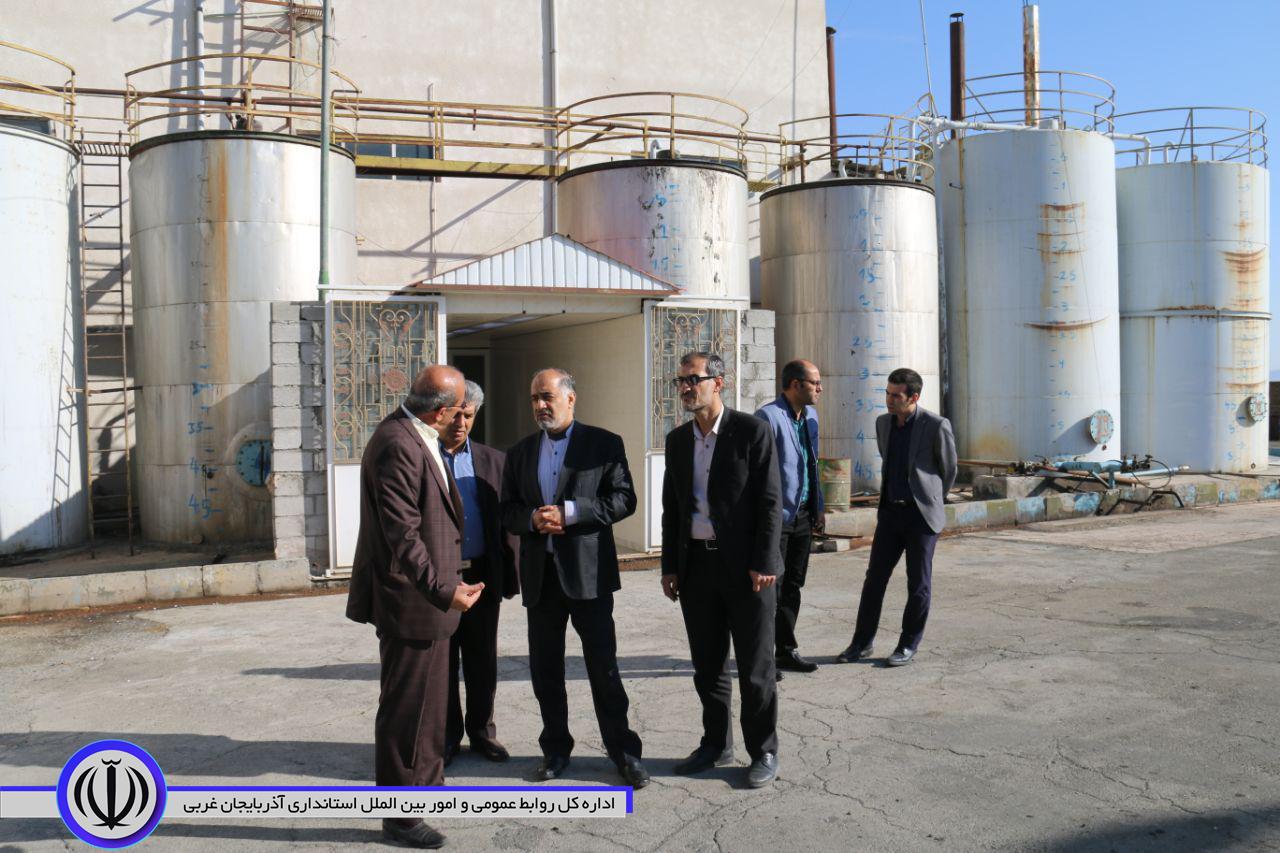 بازدید فرماندار شهرستان خوی از کارخانه الند شیمی