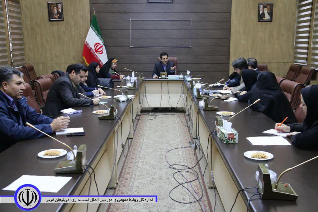 بررسی آسیب ها و چالش های حوزه کودکان