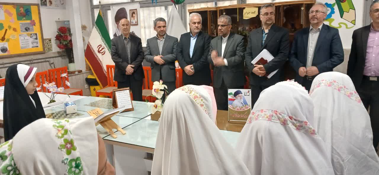 بازدید معاون وزیر آموزش و پرورش از آموزشگاه غیر دولتی شهید جعفری زاده