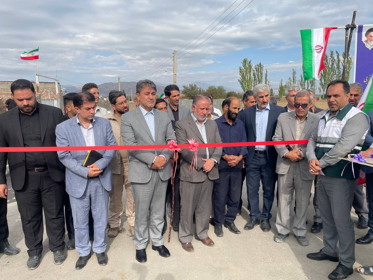 24طرح عمرانی، خدماتی و تولیدی در خوی افتتاح و کلنگ زنی شد