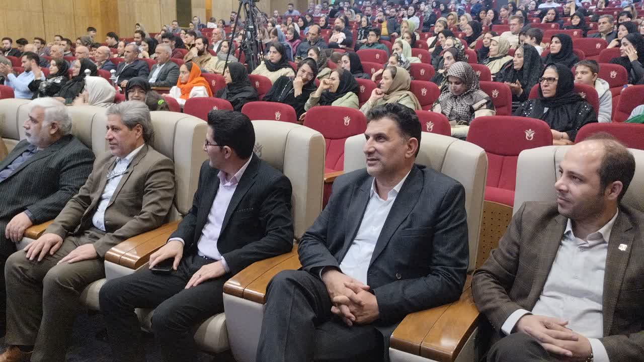 پرستاران؛ فرشتگان زمینی سلامت و تسکینبخش آلام مردم