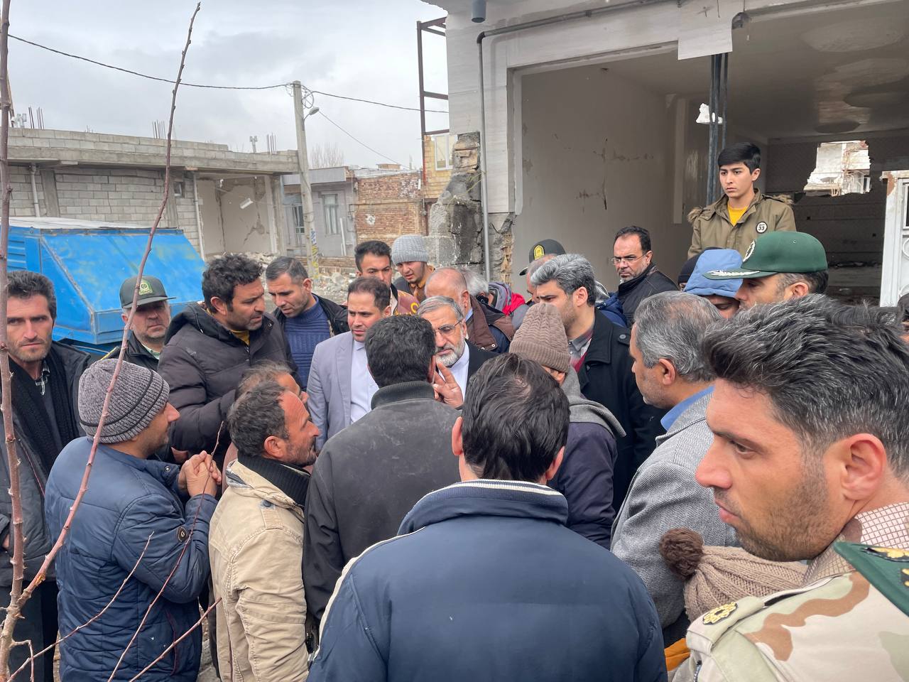 آلبوم تصویری/ بازدید رئیس دفتر رئیس جمهور از مناطق زلزله زده شهرستان خوی