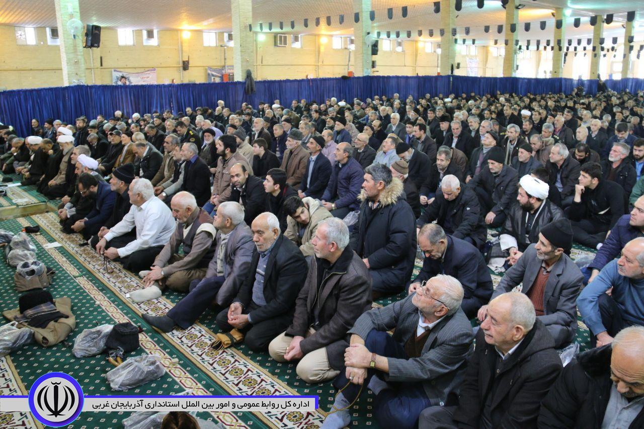 دعوت فرماندار شهرستان خوی از مردم برای کمک به سیل زدگان سیستان و بلوچستان