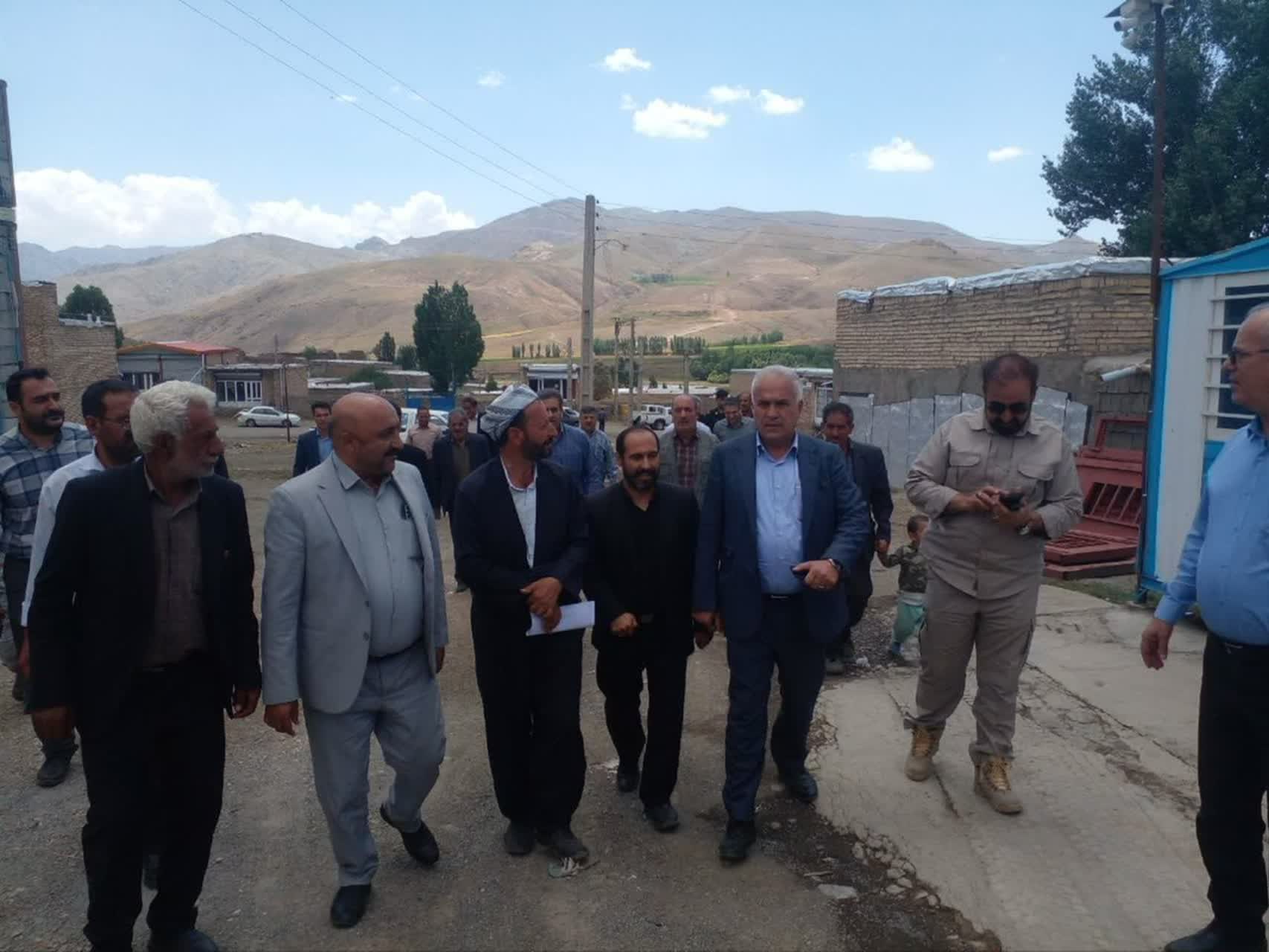 بررسی مسائل و مشکلات بخش صفائیه با حضور سرپرست فرمانداری خوی