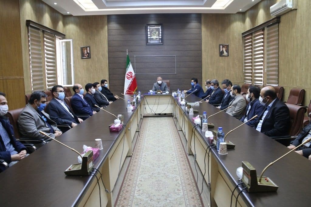 تجلیل و تکریم حسین عباسی فرماندار ویژه شهرستان خوی و کارکنان این فرمانداری از امیر تیموری