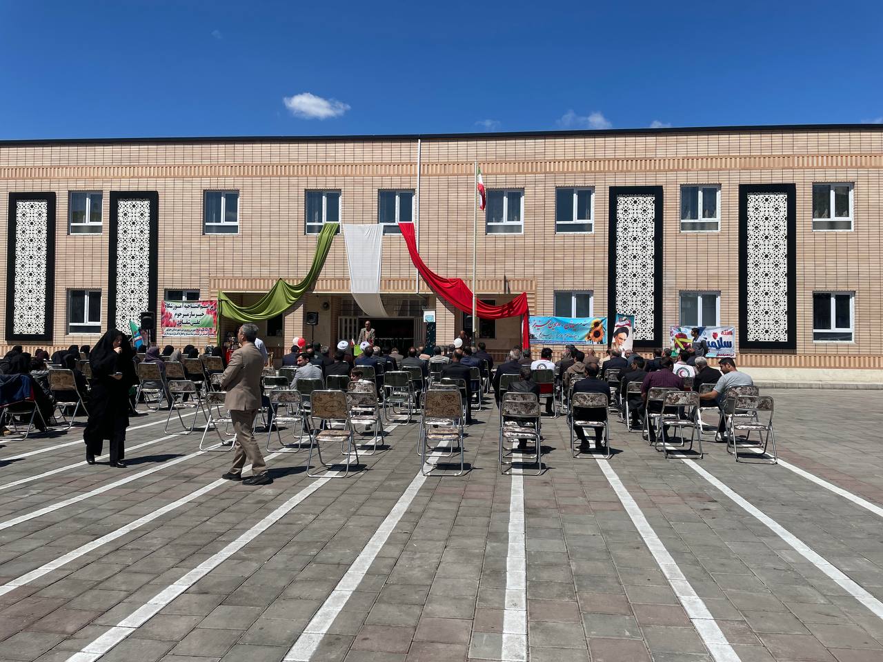 افتتاح مدرسه خیرساز مشارکتی 12 کلاسه مرحوم علی شقاقی در خوی