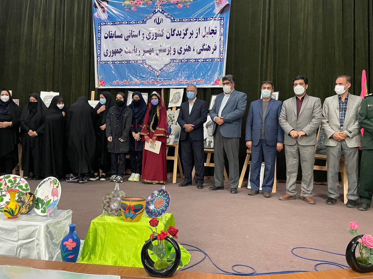 مراسم تجلیل از برگزیدگان کشوری و استانی مسابقات فرهنگی، هنری و پرسش مهر ریاست جمهوری