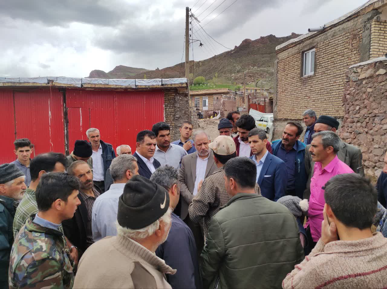 بازدید فرماندار خوی از روستای قریس
