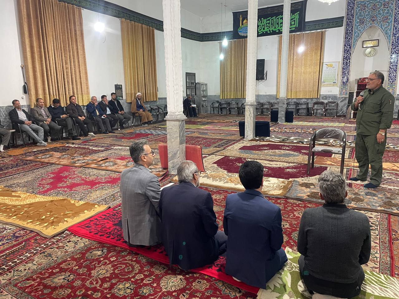 بازدید شبانه فرماندار ویژه خوی از روستای ولدیان