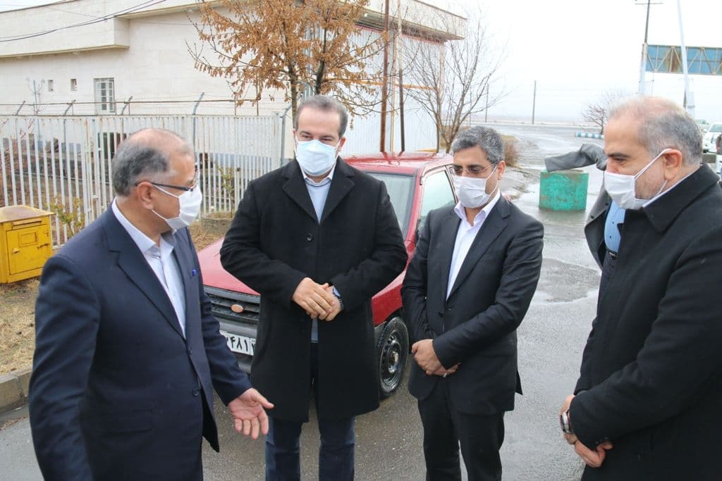 سفر معاون وزیر صمت و مدیرعامل سازمان صنایع کوچک و شهرک های صنعتی کشور و معاون هماهنگی امور اقتصادی استاندار آذربایجان غربی به شهرستان خوی