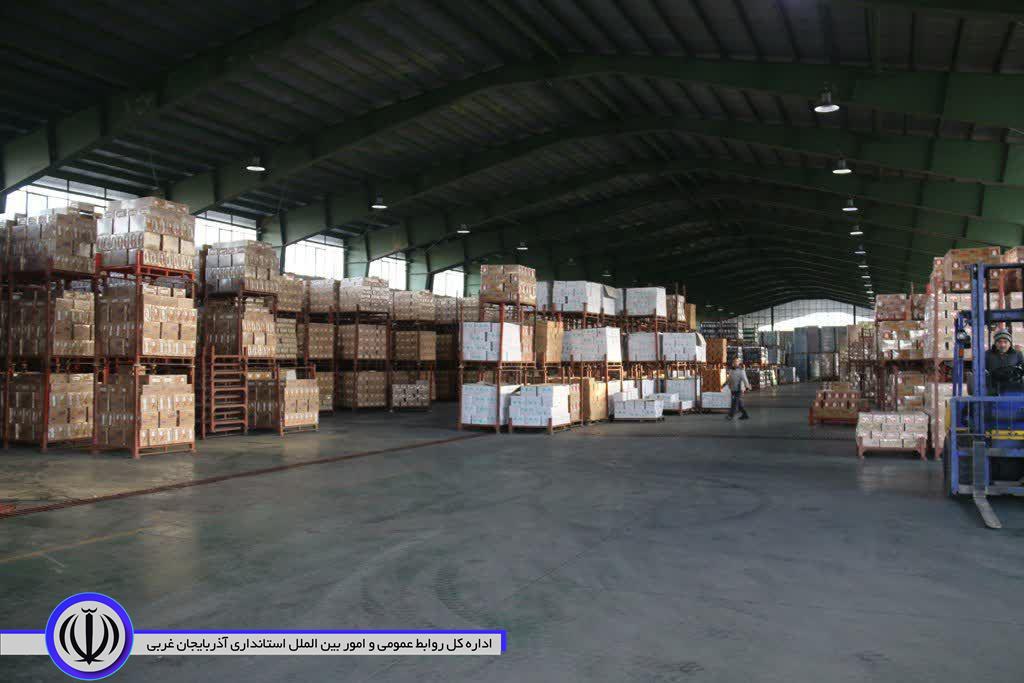بازدید فرماندار شهرستان خوی از کارخانه کشت و صنعت نوشینه