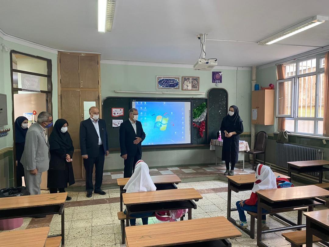 بازدید فرماندار شهرستان خوی از مدارس