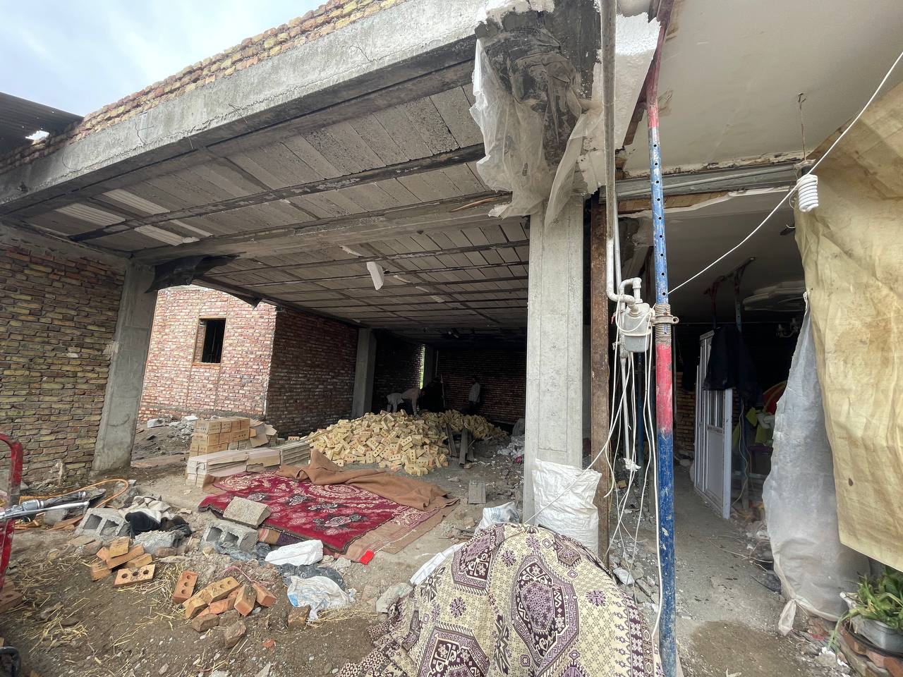 مدیریت انقلابی و بازسازی جهادی مناطق زلزله زده روستای سعلکده