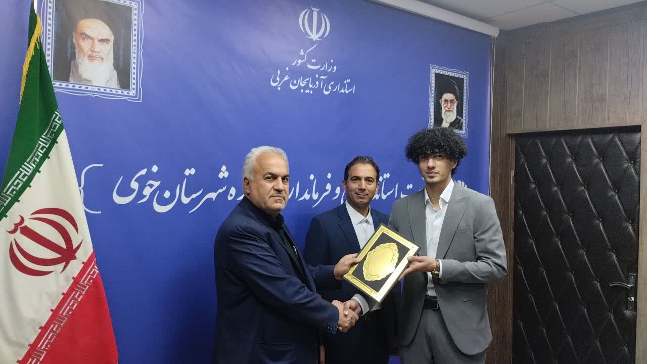 قلههای افتخار با اراده جوانان فتح میشود