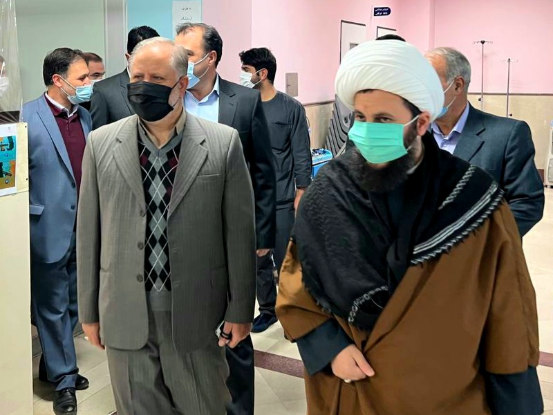 بازدید سرپرست فرمانداری ویژه شهرستان خوی در ساعات اولیه عید نوروز از مراکز درمانی شهرستان