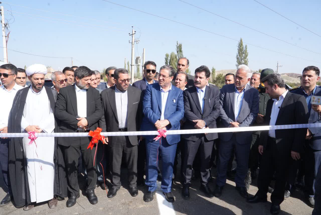 افتتاح 123 پروژه طرح هادی و آسفالت معابر روستایی در آذربایجان‌غربی
